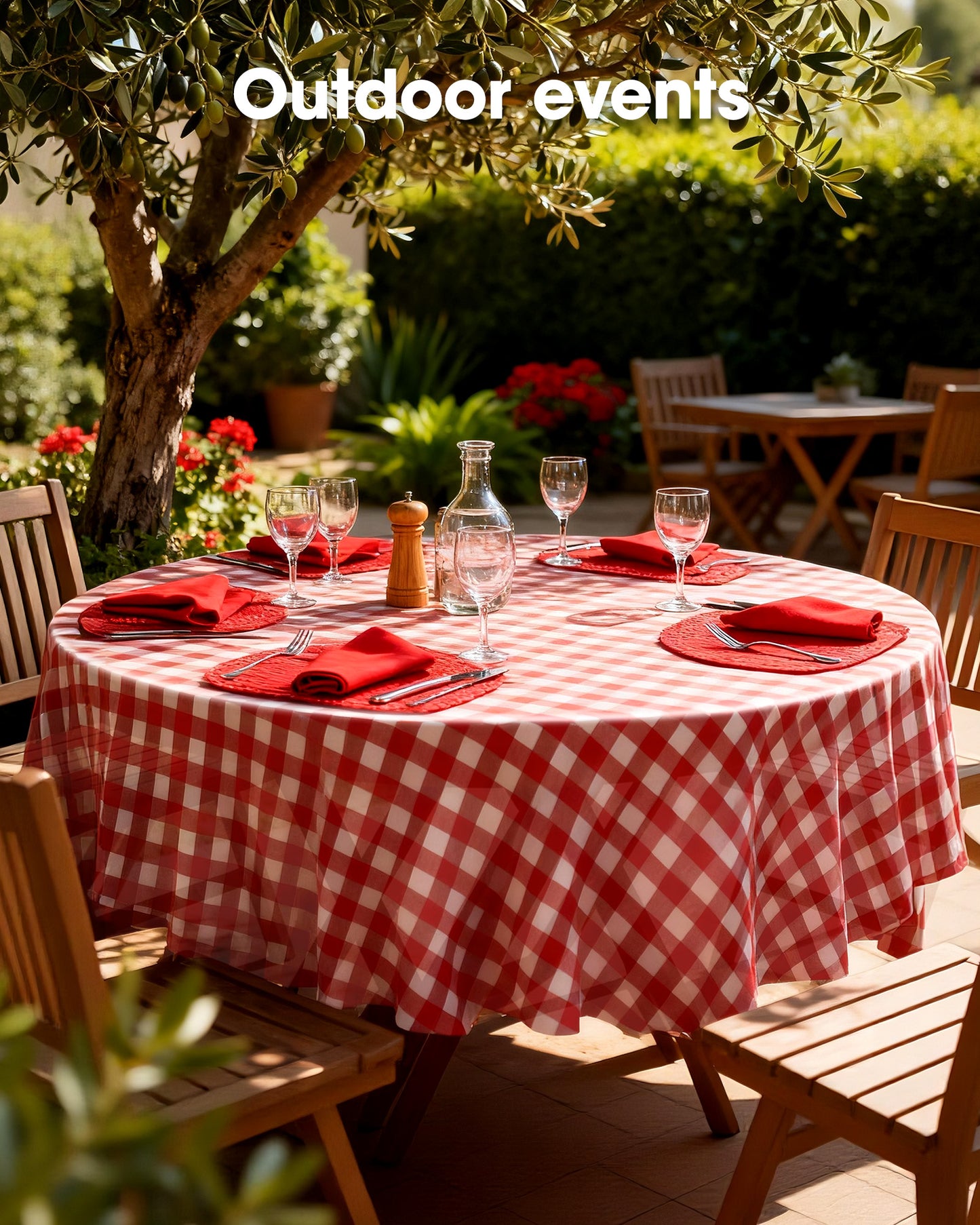 Pureegg Plastic Table Cloth Disposable 10 Pack, 84'' Round Table Cloths, Party, Picnic, Wedding, Decorative Tablecloths, Round, White Plastic Cover, Leakproof & Sturdy